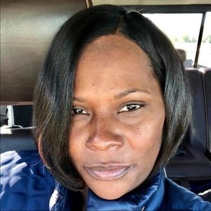 Meet your Posher, Kemitra